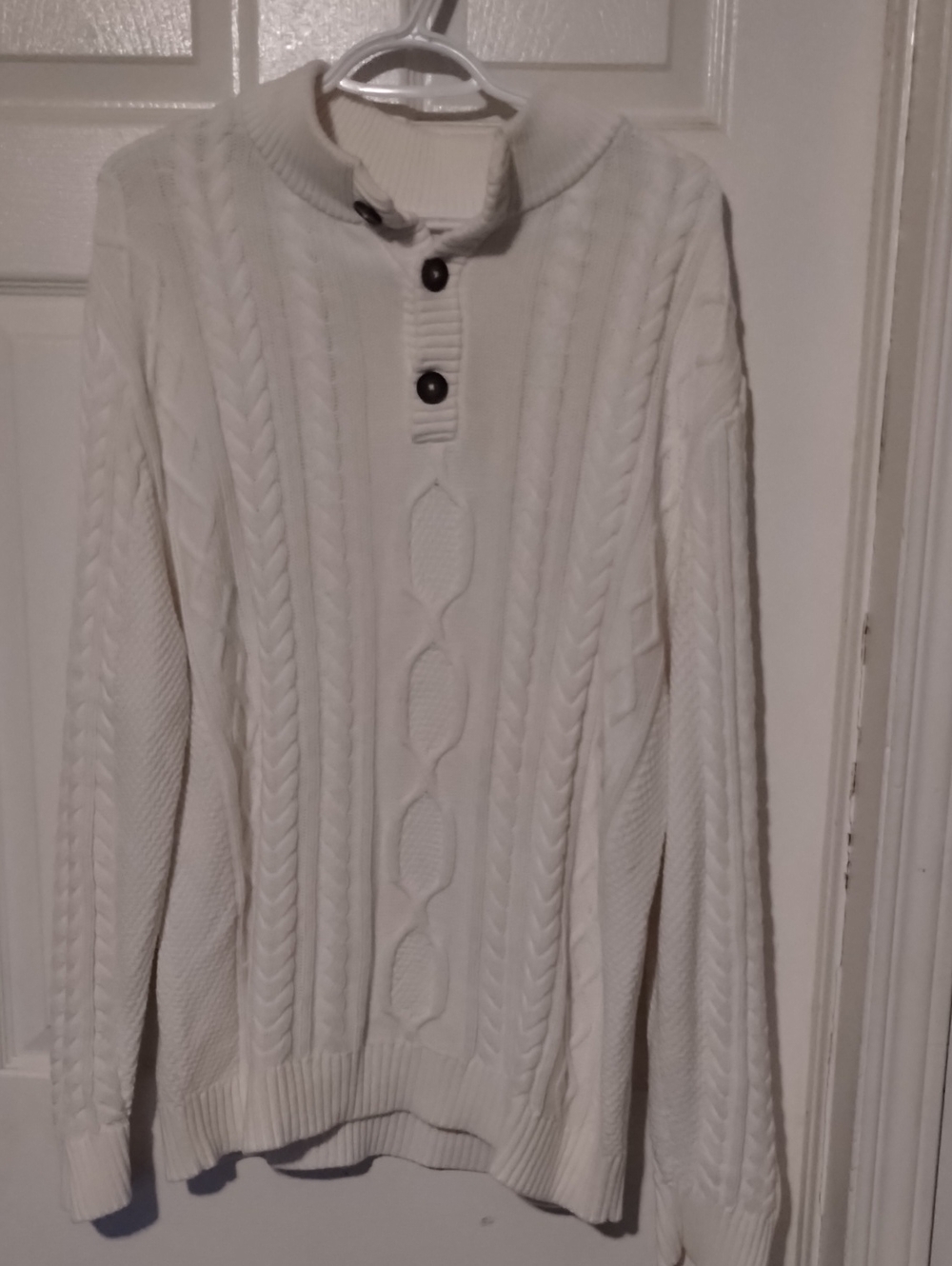 Tilley Off-White Cable Knit Mock Neck Button Henley Pullover Sweater. Size Med.